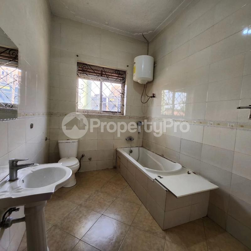 3 bedroom Bungalow Apartment for rent Najjera road  Wakiso Central - 5