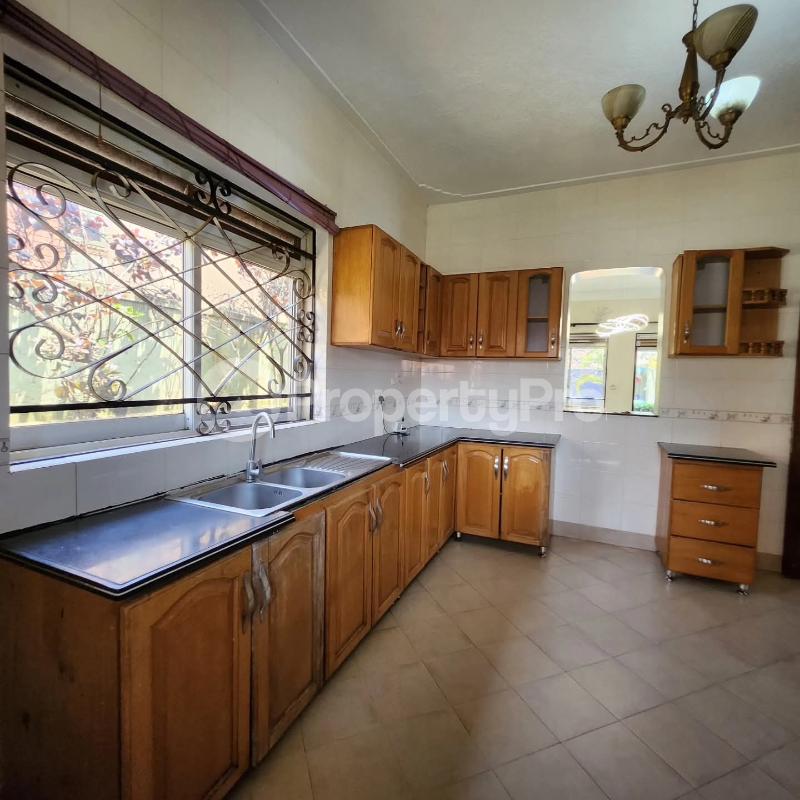 3 bedroom Bungalow Apartment for rent Najjera road  Wakiso Central - 8