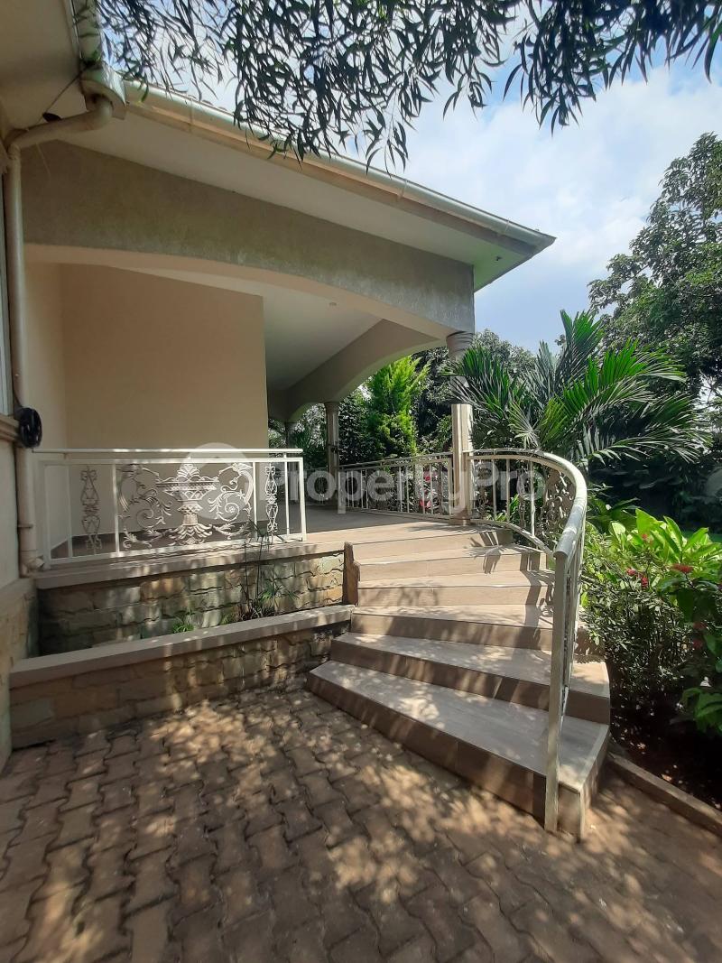 4 bedroom Bungalow Apartment for rent najjera road  Kampala Central Kampala Central - 4