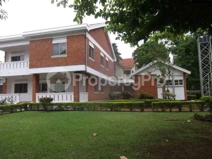 4 bedroom Apartment Block Apartment for rent Mbuya road Nakawa Kampala Central - 6