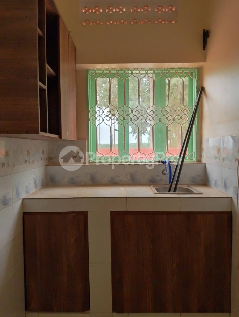 1 bedroom mini flat  Bungalow Apartment for rent namugongo road Wakiso Central - 2