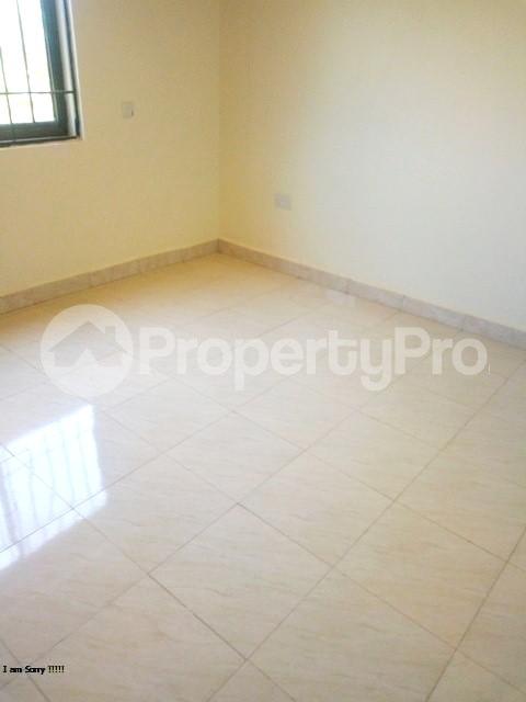 2 bedroom Apartment Block Apartment for rent namugongo road Wakiso Central - 3