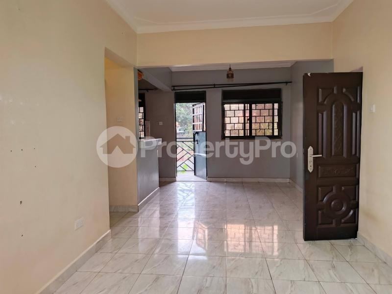 2 bedroom Apartment Block Apartment for rent namugongo road Wakiso Central - 6
