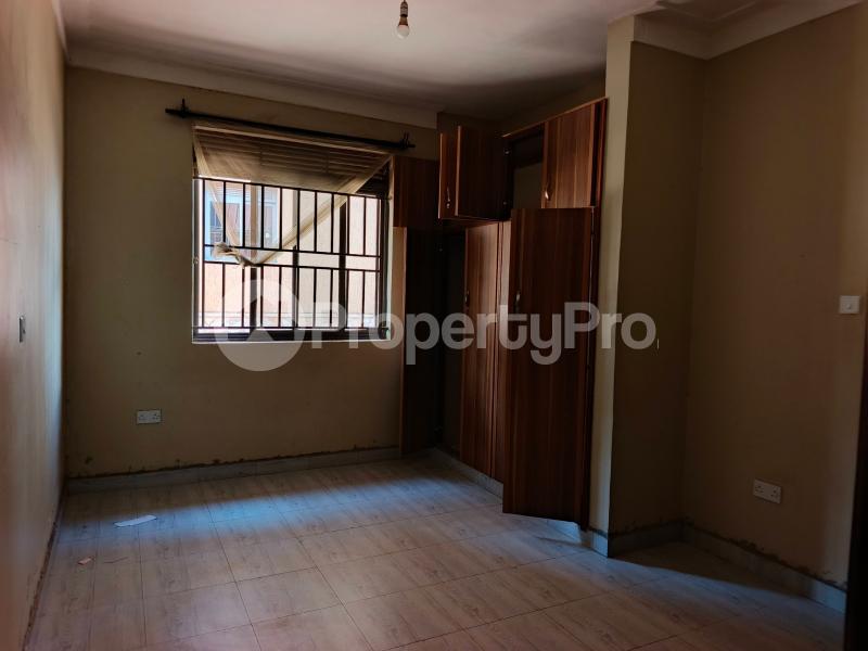 2 bedroom Apartment Block Apartment for rent namugongo road Wakiso Central - 4