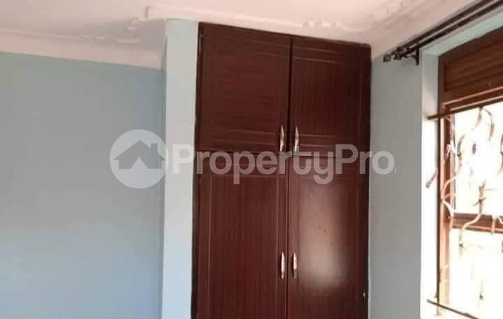 2 bedroom Apartment Block Apartment for rent namugongo road Wakiso Central - 6