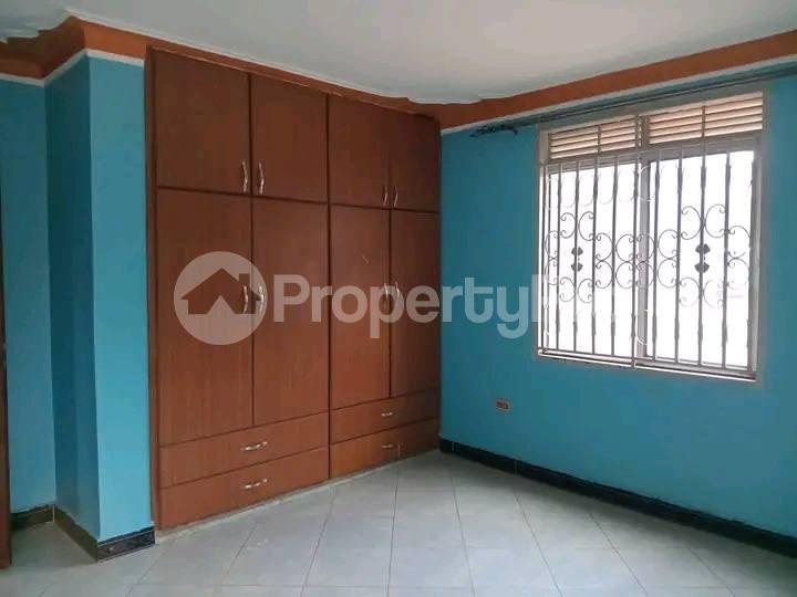 2 bedroom Apartment Block Apartment for rent namugongo road Wakiso Central - 8