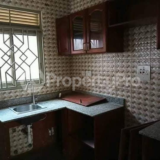 2 bedroom Apartment Block Apartment for rent namugongo road Wakiso Central - 4