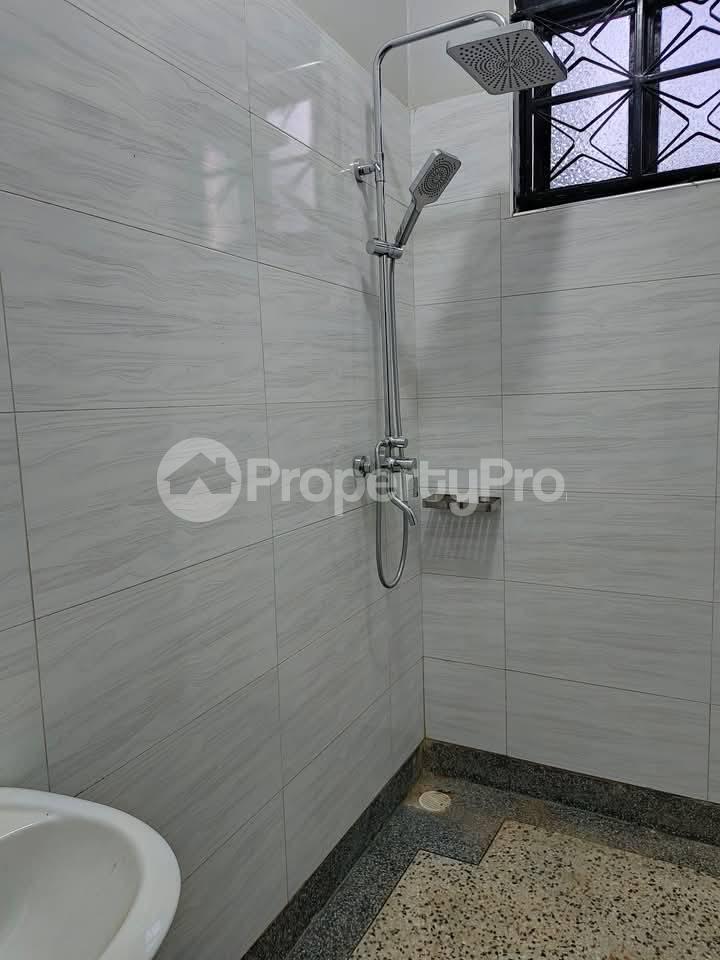 2 bedroom Apartment Block Apartment for rent namugongo road Wakiso Central - 2