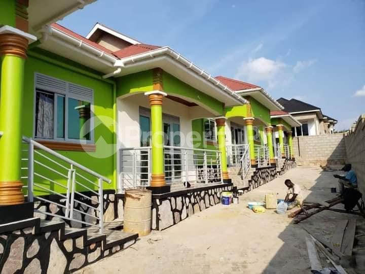 2 bedroom Bungalow Apartment for rent namugongo road Wakiso Central - 1