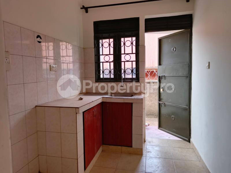 2 bedroom Bungalow Apartment for rent namugongo road Wakiso Central - 12