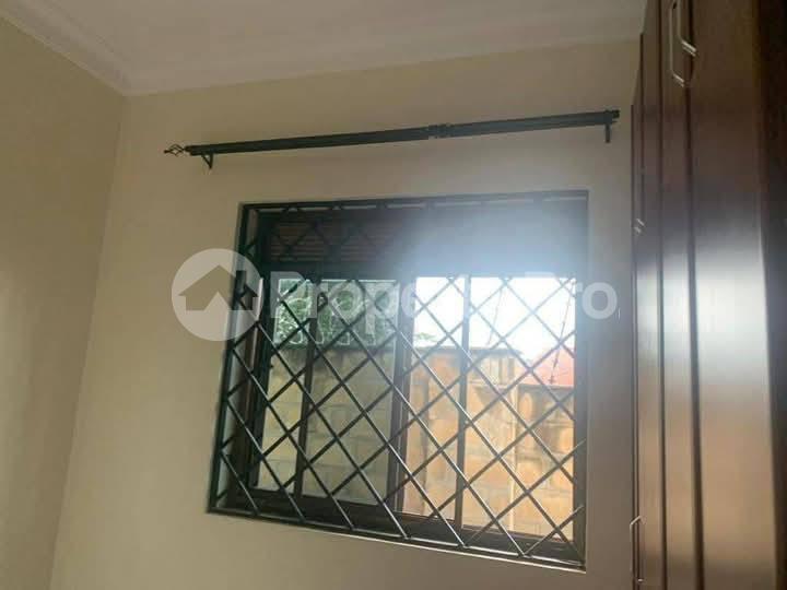 3 bedroom Apartment Block Apartment for rent namugongo road Wakiso Central - 0