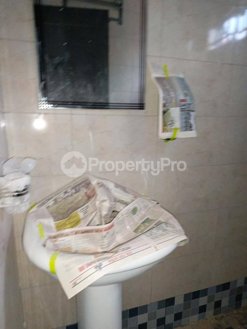 1 bedroom mini flat  Bungalow Apartment for rent namugongo road Wakiso Central - 4