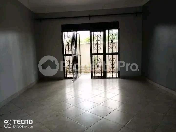 1 bedroom mini flat  Bungalow Apartment for rent namugongo road Wakiso Central - 6
