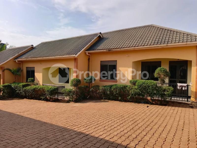1 bedroom mini flat  Bungalow Apartment for rent namugongo road Wakiso Central - 5