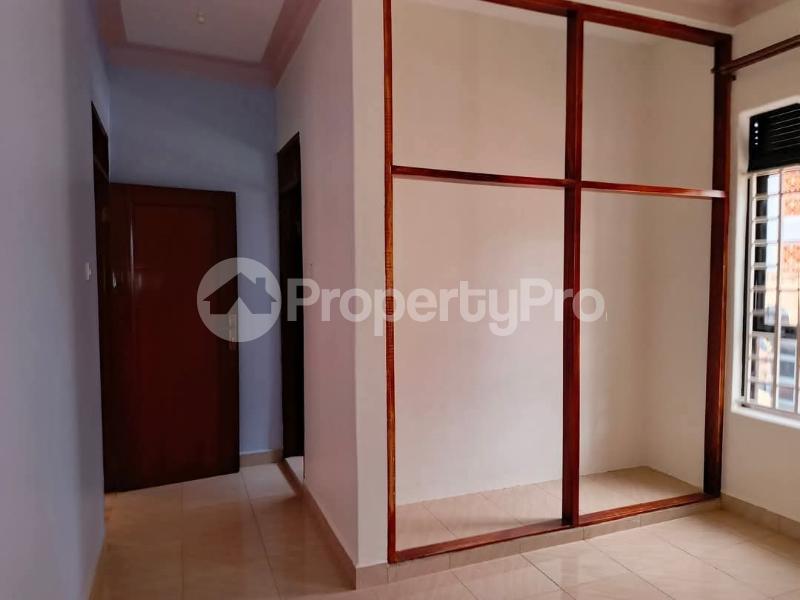 1 bedroom mini flat  Bungalow Apartment for rent Namugongo road  Wakiso Central - 3