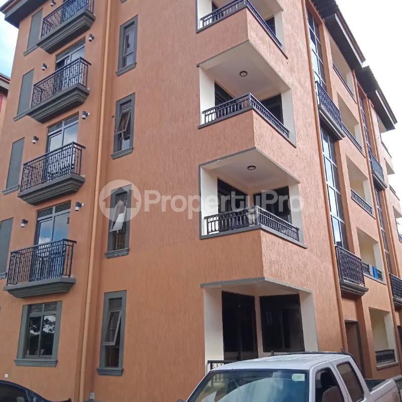 3 bedroom Apartment Block Apartment for rent Namugongo town Wakiso Central - 2