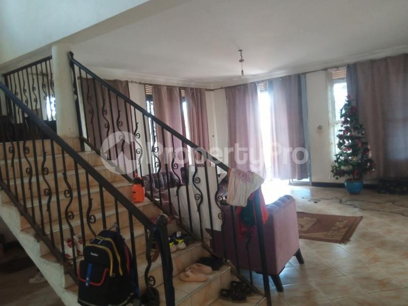 6 bedroom Villa for sale Namugongo sonde town  Kira Wakiso Central - 10