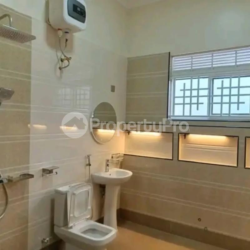 4 bedroom Villa for sale namugongo Wakiso Central - 3