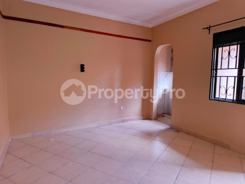 1 bedroom mini flat  Bungalow Apartment for rent namugongo road Wakiso Central - 9
