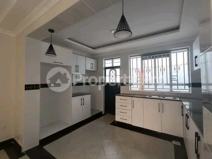 2 bedroom Houses for rent Spine road Komarock Nairobi (PID 9AMDV