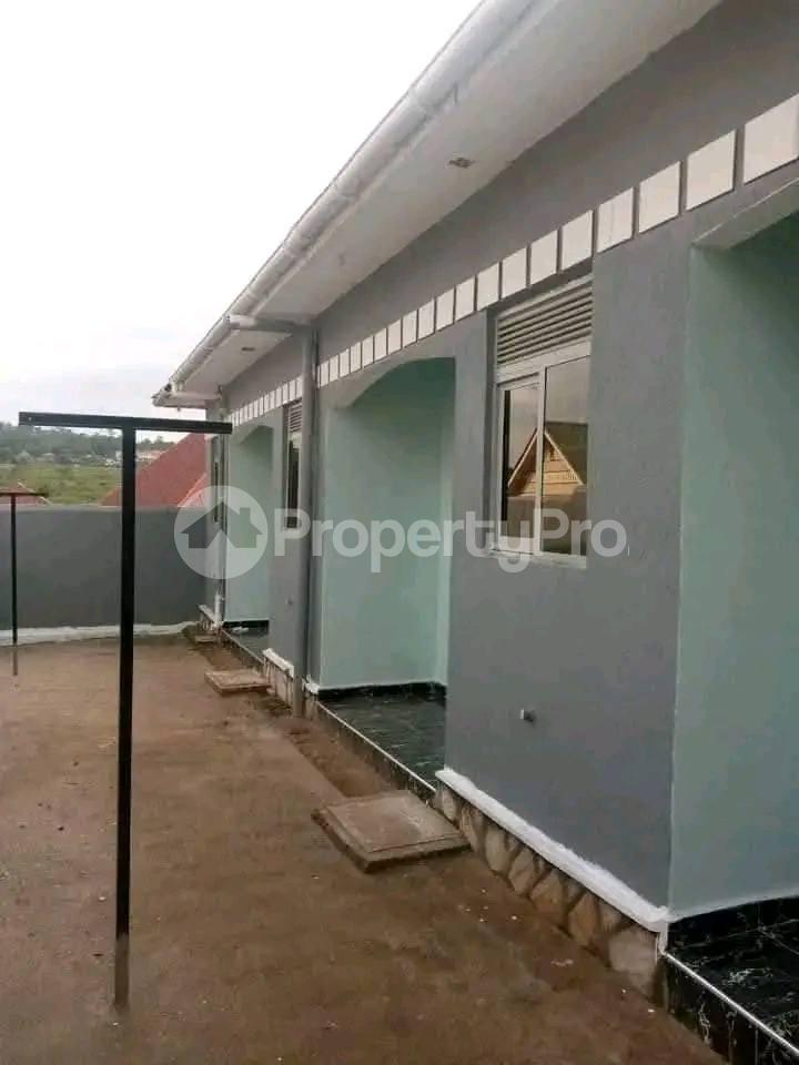 1 bedroom mini flat  Bungalow Apartment for rent Entebbe road  Wakiso Central - 4