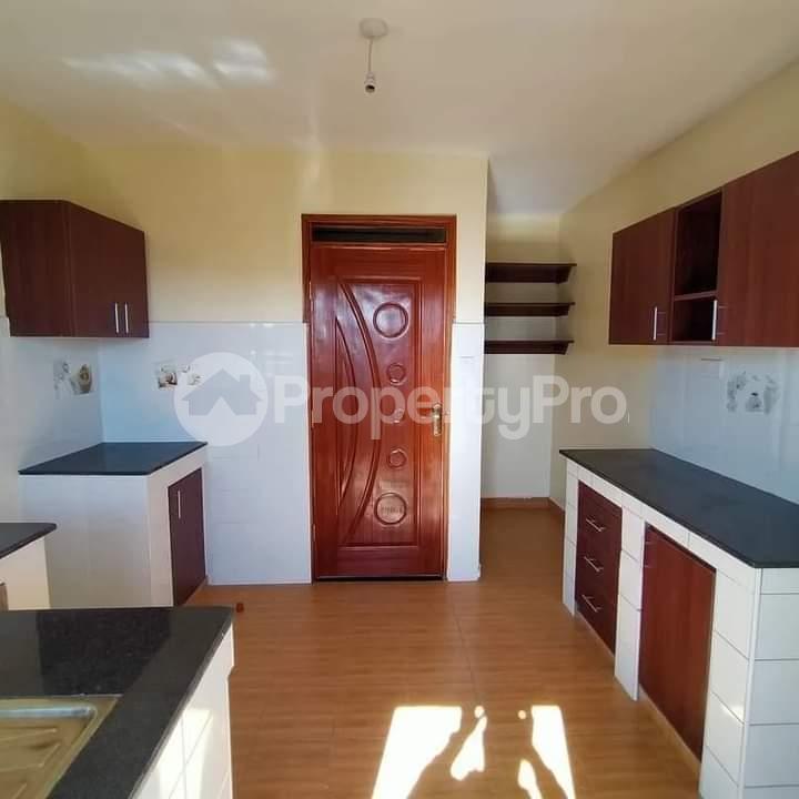 1 bedroom mini flat Bungalow Houses for rent close to Narok General