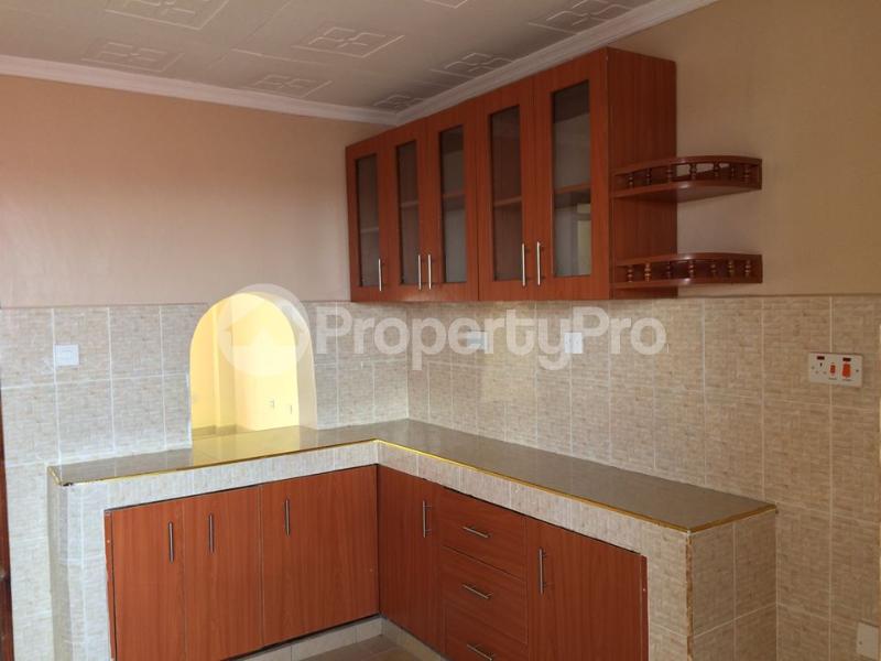 1 bedroom mini flat Bungalow Houses for rent Annex close to Moi