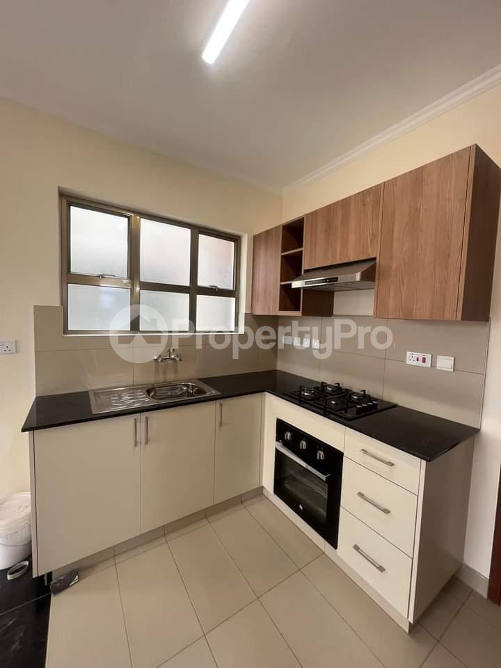 1 bedroom mini flat Bedsitter Flat&Apartment for rent Behind Naivas