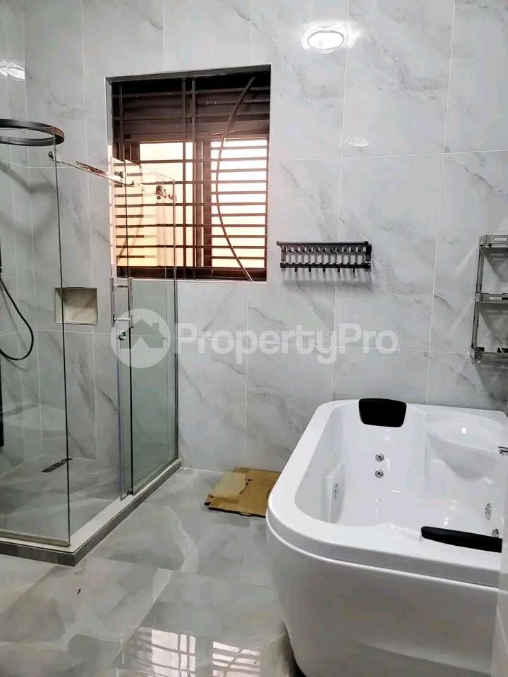 2 bedroom Apartment Block Apartment for sale Bwebajja entebbe road  Kampala Central Kampala Central - 9