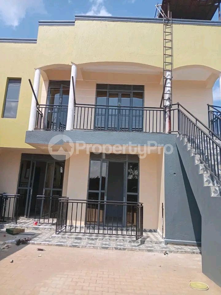 Apartment for sale Namugongo road  Kampala Central Kampala Central - 6
