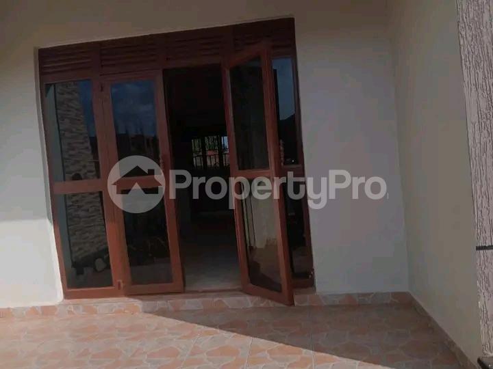 1 bedroom mini flat  Bungalow Apartment for rent Namugongo  Kampala Central Kampala Central - 5
