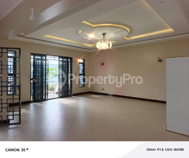 4 bedroom Villa for sale Kyanja kungu road Kampala Central Kampala Central - 3