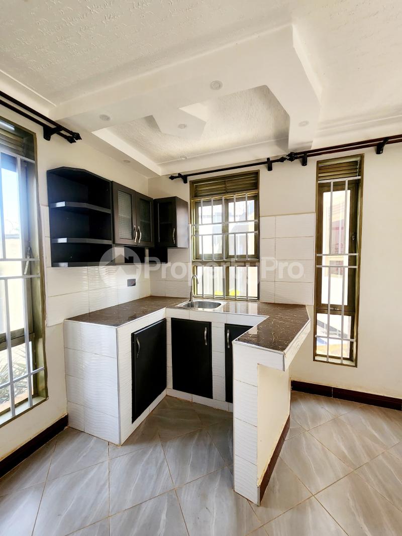 1 bedroom mini flat  Apartment Block Apartment for rent Kiwatule Najjera road  Nakawa Kampala Central - 3