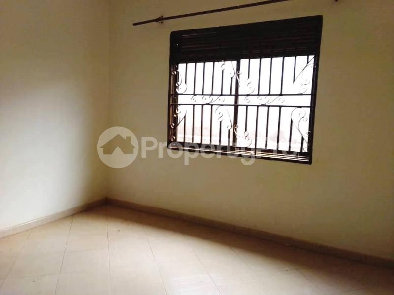 2 bedroom Bungalow Apartment for rent namugongo road Wakiso Central - 3