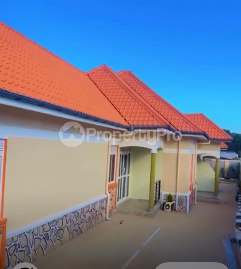 2 bedroom Apartment Block Apartment for rent Kansanga Kampala Central - 0