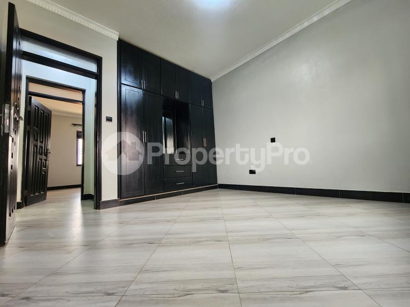 3 bedroom Apartment Block Apartment for rent Buwate  Kira Wakiso Central - 6