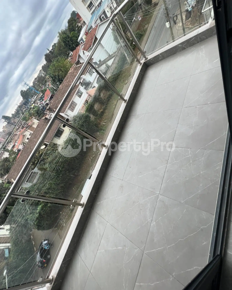 3 bedroom Rooms Flat&Apartment for sale Kilimani Nairobi