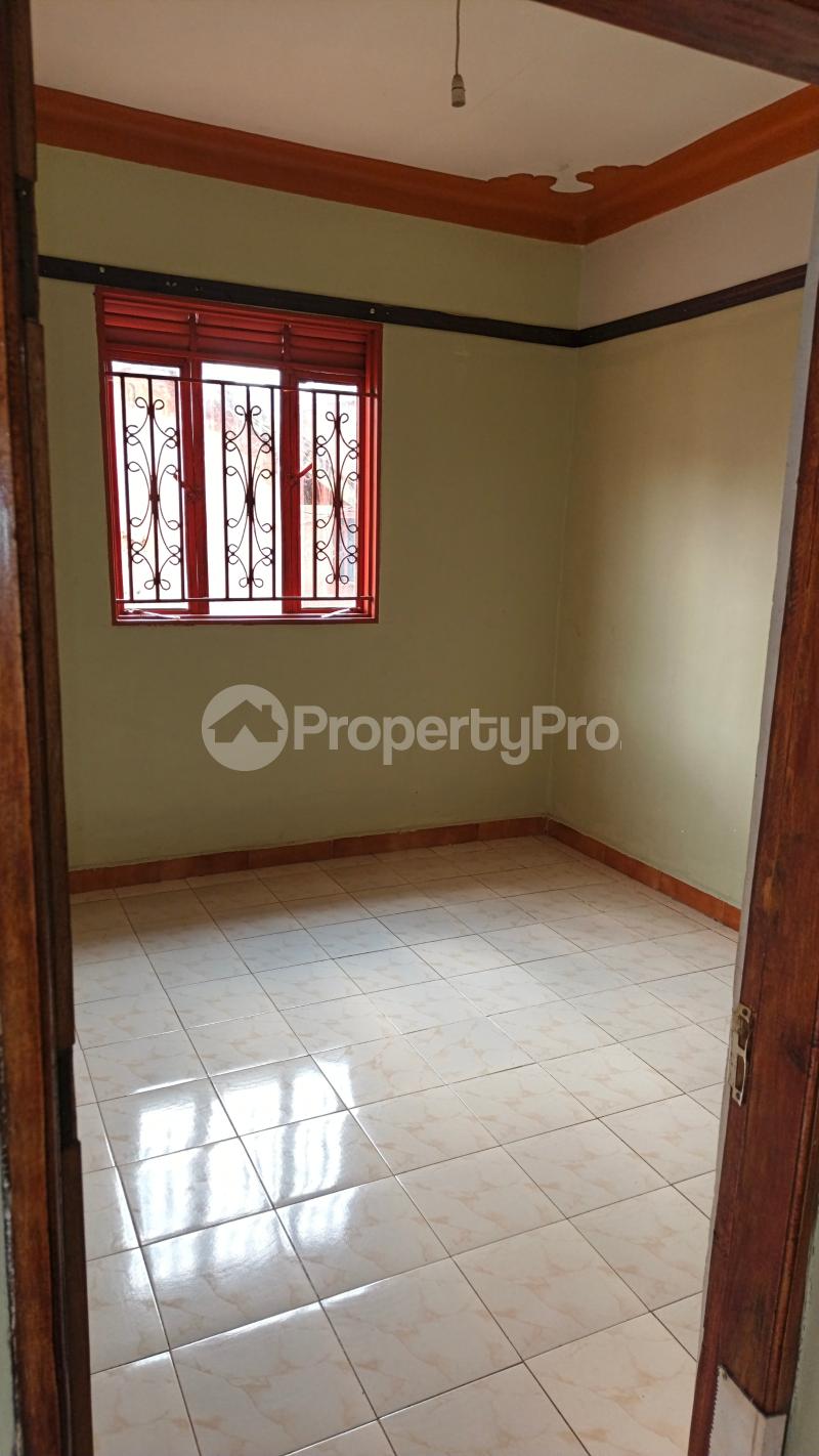 1 bedroom mini flat  Commercial Property for rent Walukuba Menya Road Bugembe Jinja Eastern - 1