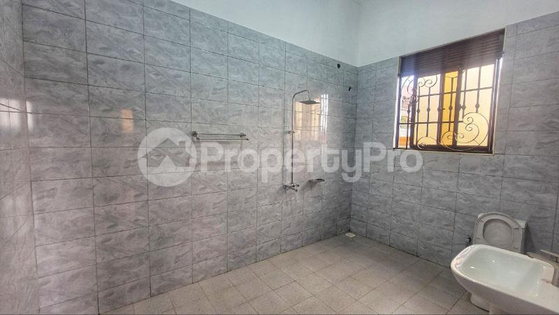 4 bedroom Bungalow Apartment for sale Kasagati road Kira Wakiso Central - 5