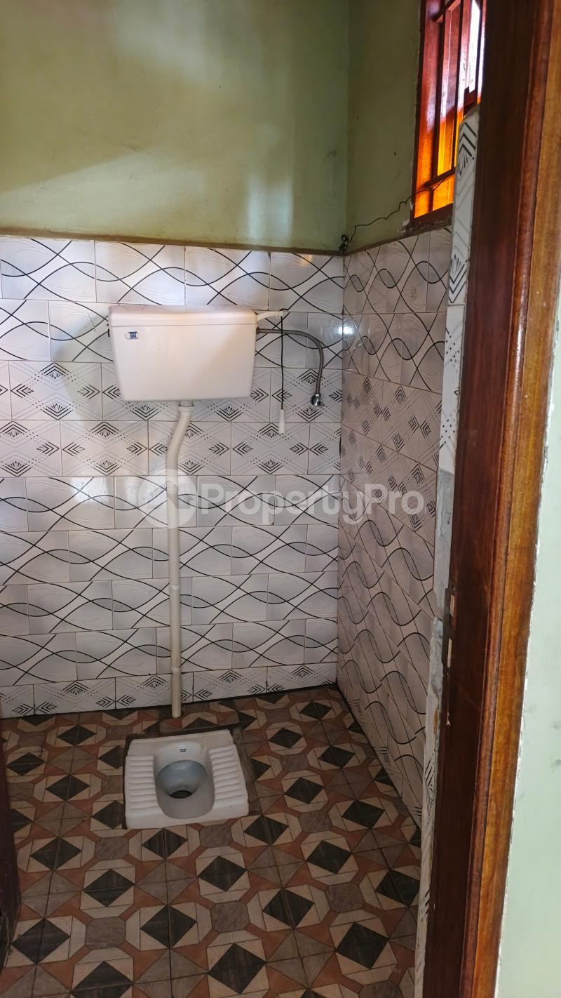 1 bedroom mini flat  Commercial Property for rent Walukuba Menya Road Bugembe Jinja Eastern - 2