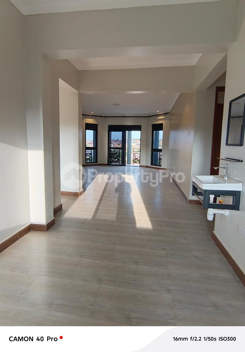 2 bedroom Apartment Block Apartment for rent Kisaasi Kampala Central - 2
