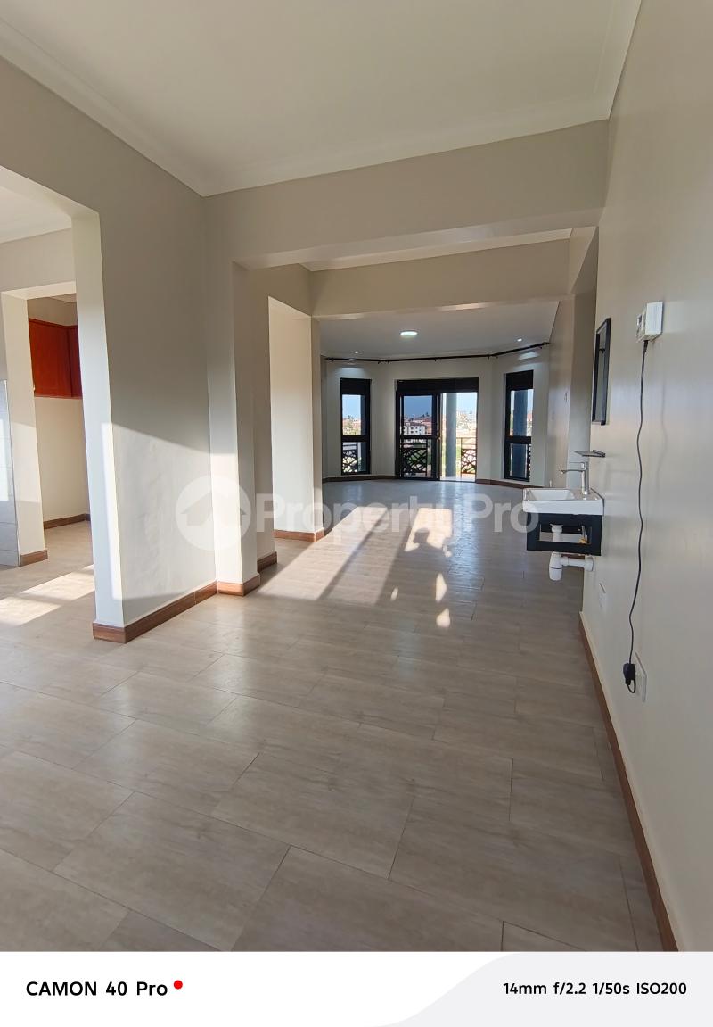 2 bedroom Apartment Block Apartment for rent Kisaasi Kampala Central - 11