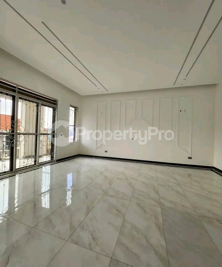 6 bedroom Bungalow Apartment for sale Najjera Road  Kampala Central - 2