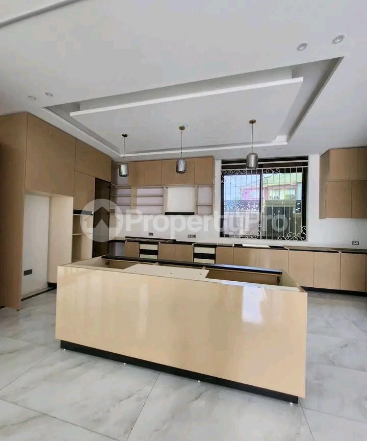 6 bedroom Bungalow Apartment for sale Najjera Road  Kampala Central - 7