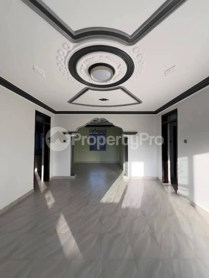 2 bedroom Apartment Block Apartment for rent Kisaasi road  Kampala Central Kampala Central - 2
