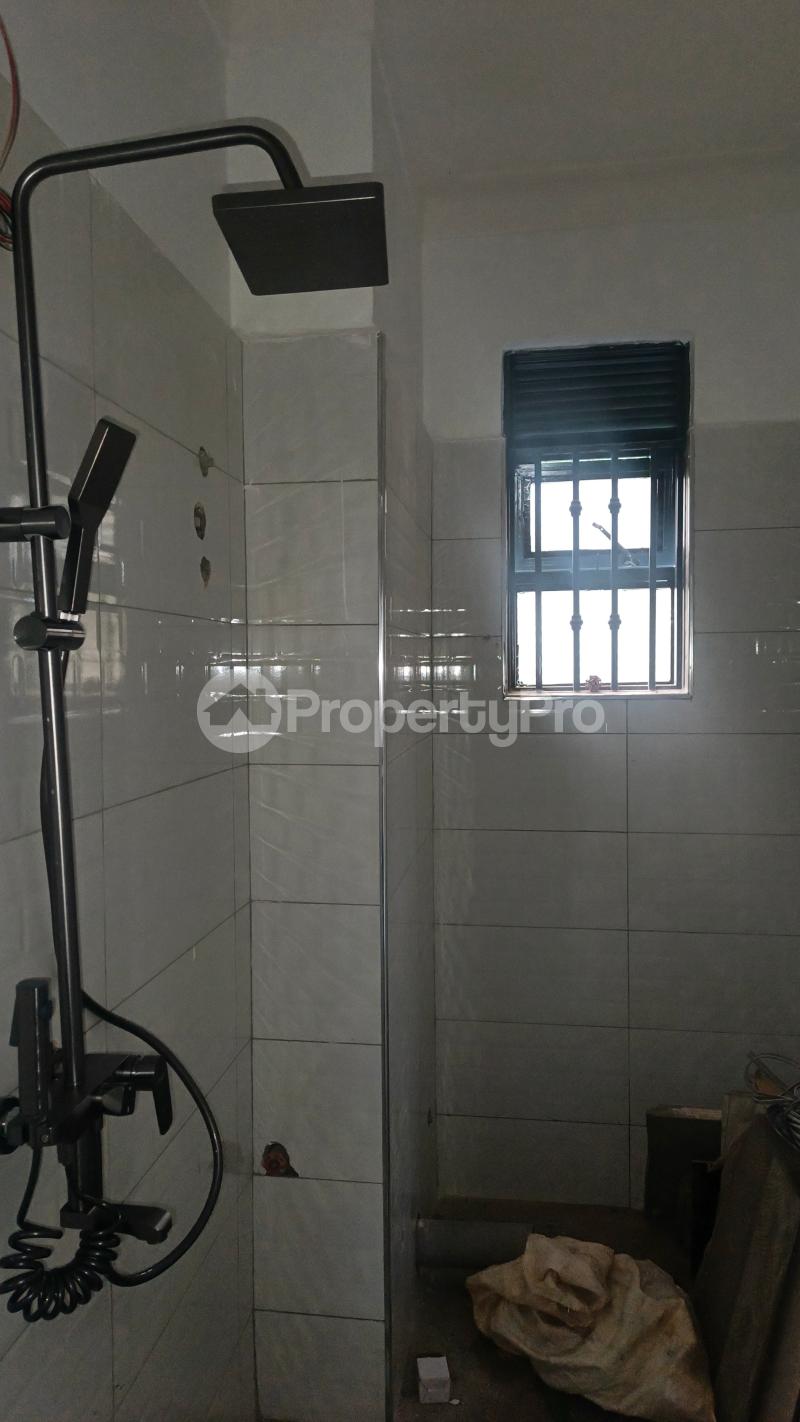 1 bedroom mini flat  Apartment Block Apartment for rent Kungu Kira Wakiso Central - 8