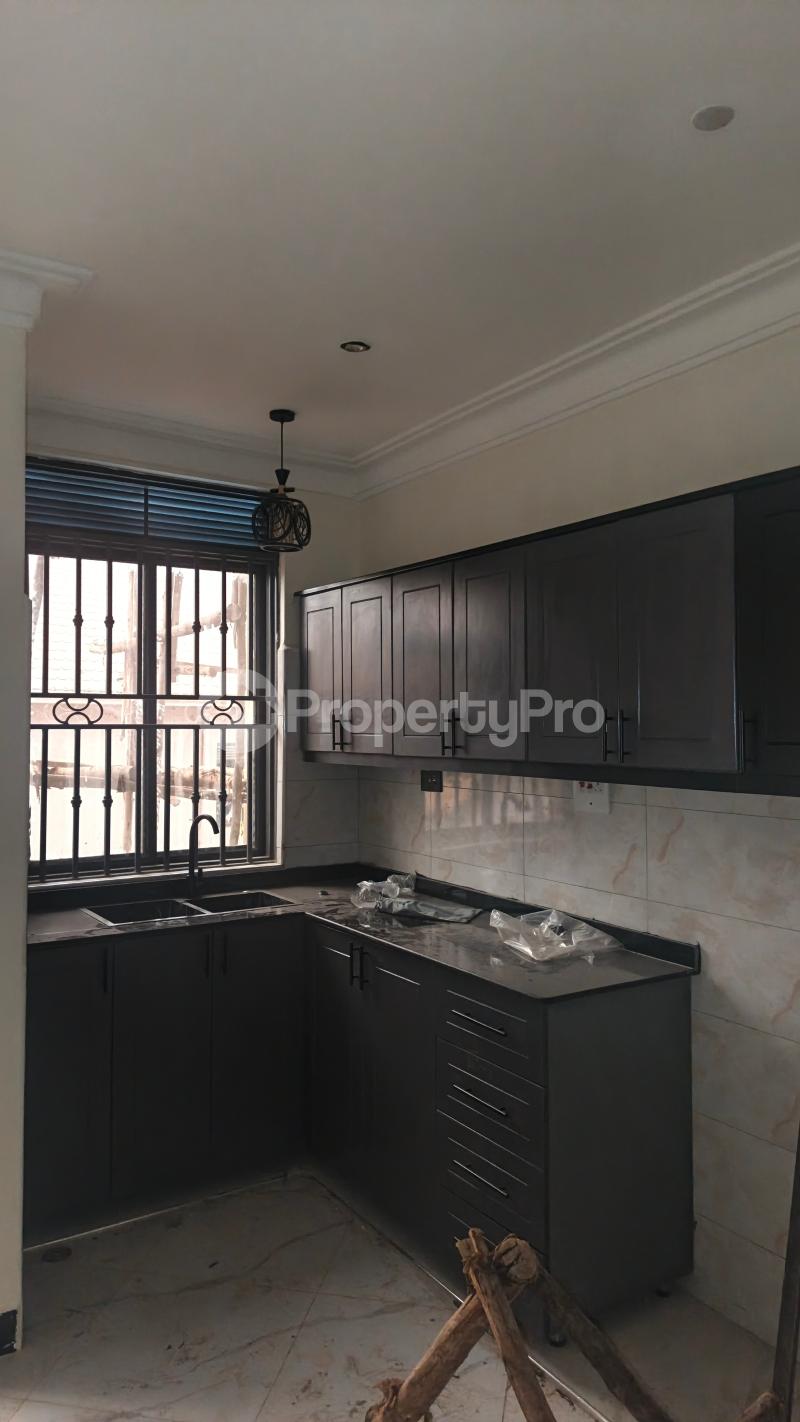 1 bedroom mini flat  Apartment Block Apartment for rent Kungu Kira Wakiso Central - 3