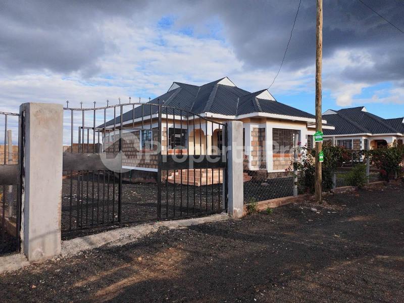 3 bedroom Bungalow Houses for sale yukos Kitengela Kajiado (PID 9AFJR