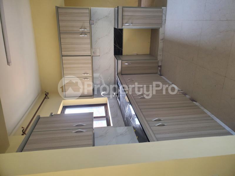 3 bedroom Apartment Block Apartment for rent Mawanda road.  Exactly on the main road.  Mulago Kampala Central - 21