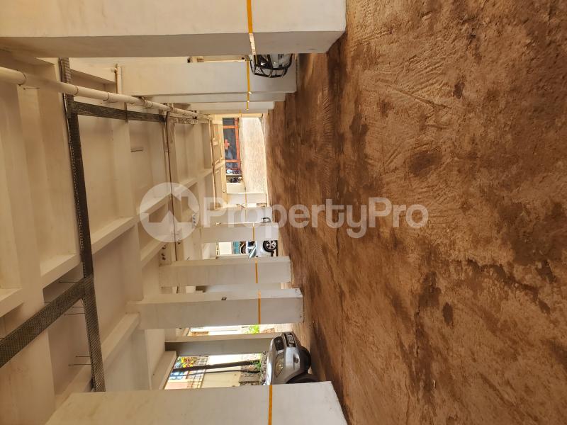 3 bedroom Apartment Block Apartment for rent Mawanda road.  Exactly on the main road.  Mulago Kampala Central - 31